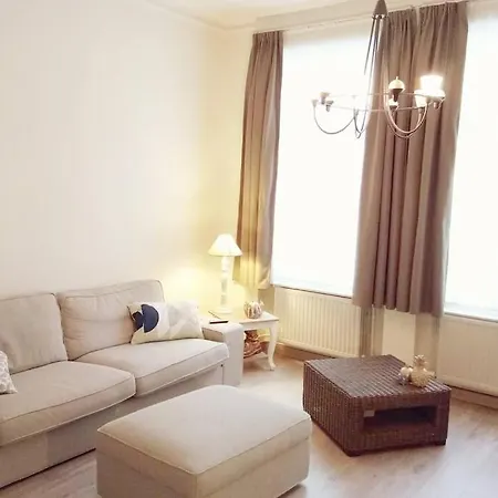 Apartment Hippe Flat+Parking In Winkelstraat,Strand Vlakbij Ostende